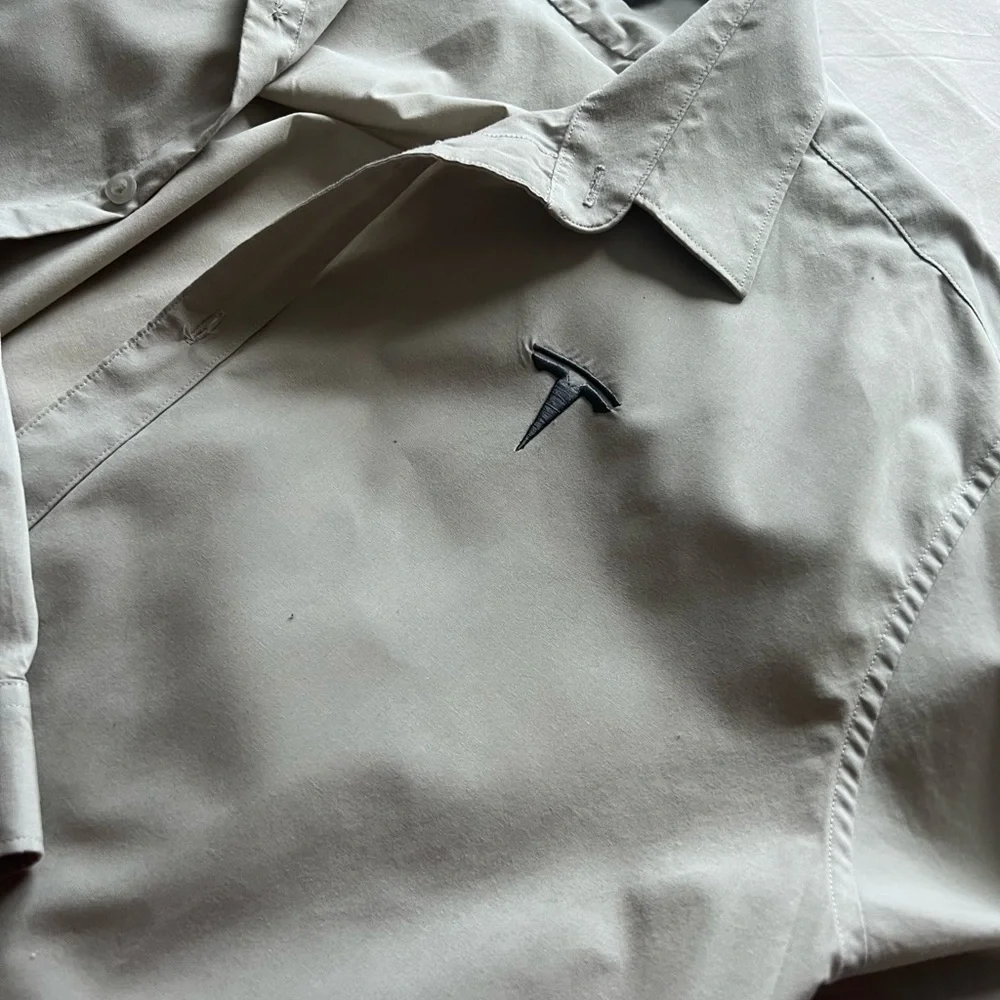 Tesla button down - Picture 2 of 5